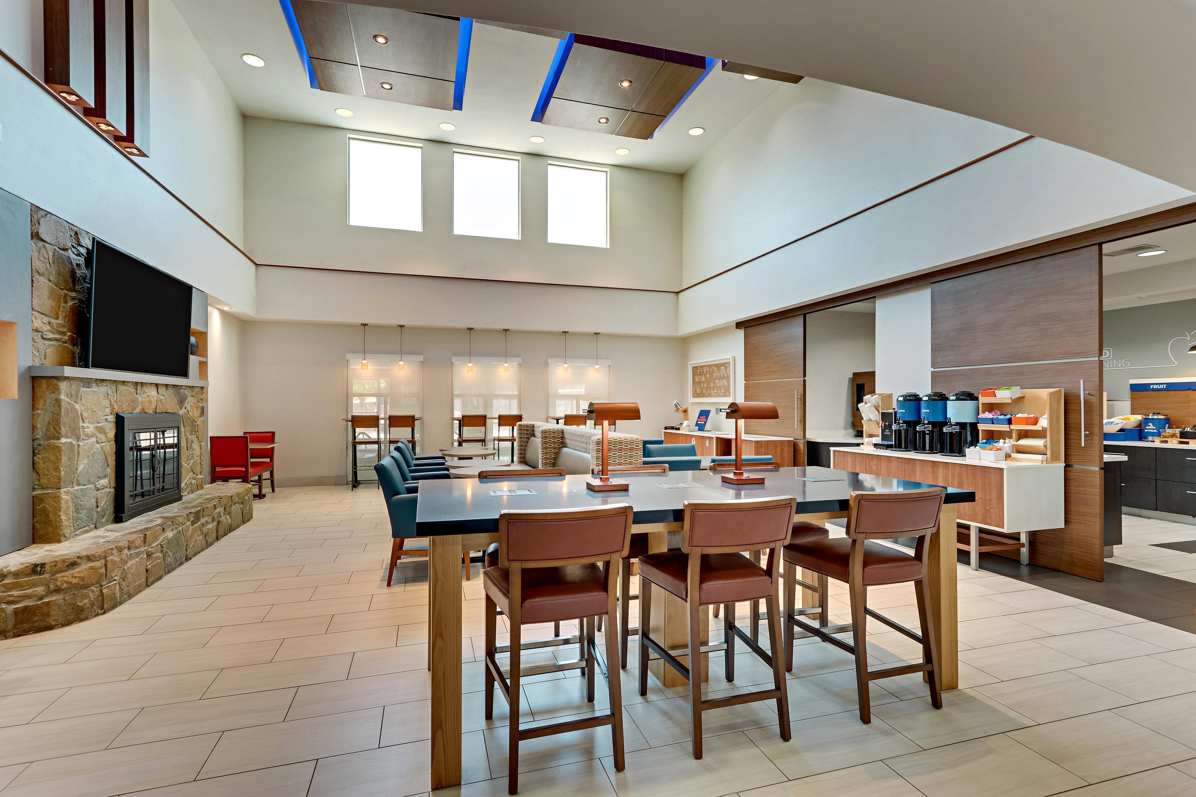 Holiday Inn Express Hotel And Suites Weatherford By Ihg Dış mekan fotoğraf